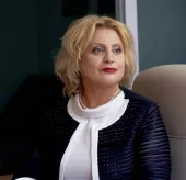 Елена Балева